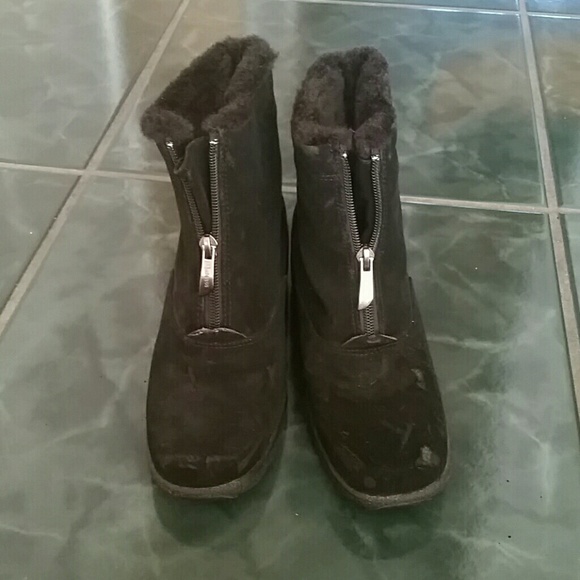 Bass Black Suede Boots - Picture 2 of 8